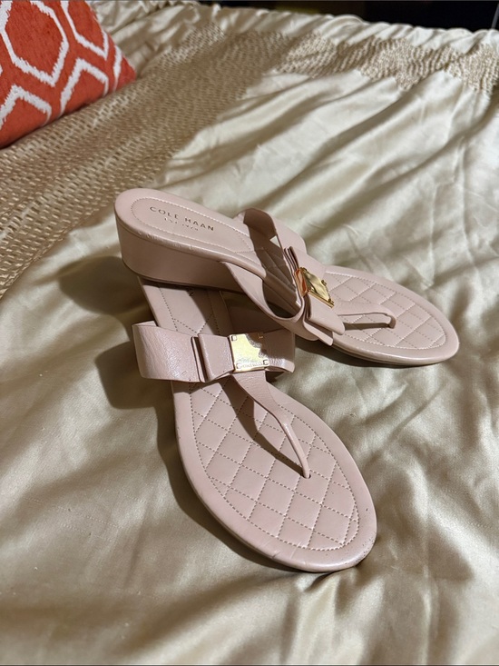 Cole Haan Shoes - Cole Haan Pale Pink Quilted Thong Sandals with Gold Accent